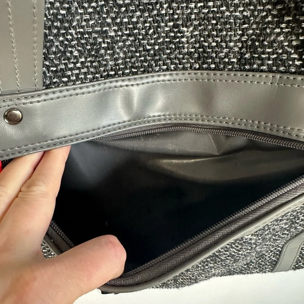 Classic Oscar de la Renta Black and Gray Men's Tweed Travel Bag 2 straps